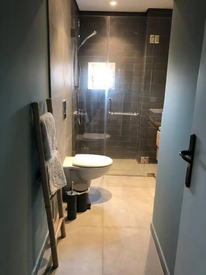 Lovely 2 Bedroom In Gemmayze Bejrut Liban