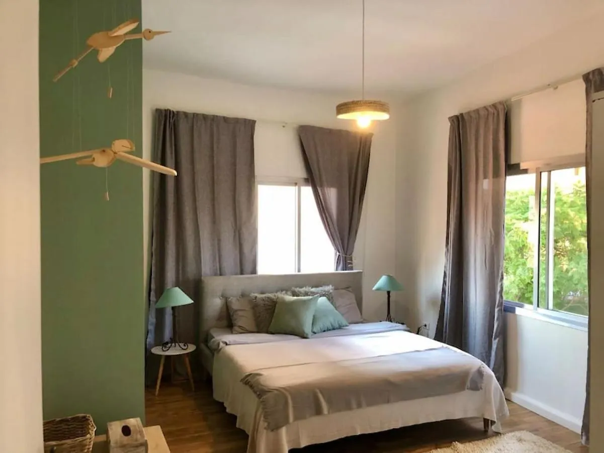 Lovely 2 Bedroom In Gemmayze Bejrut 0*,  Liban