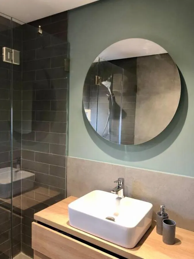 Lovely 2 Bedroom In Gemmayze Bejrut