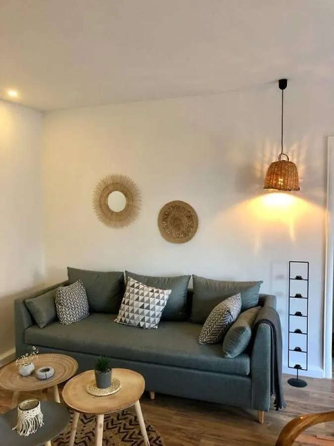 Apartament Lovely 2 Bedroom In Gemmayze Bejrut Liban